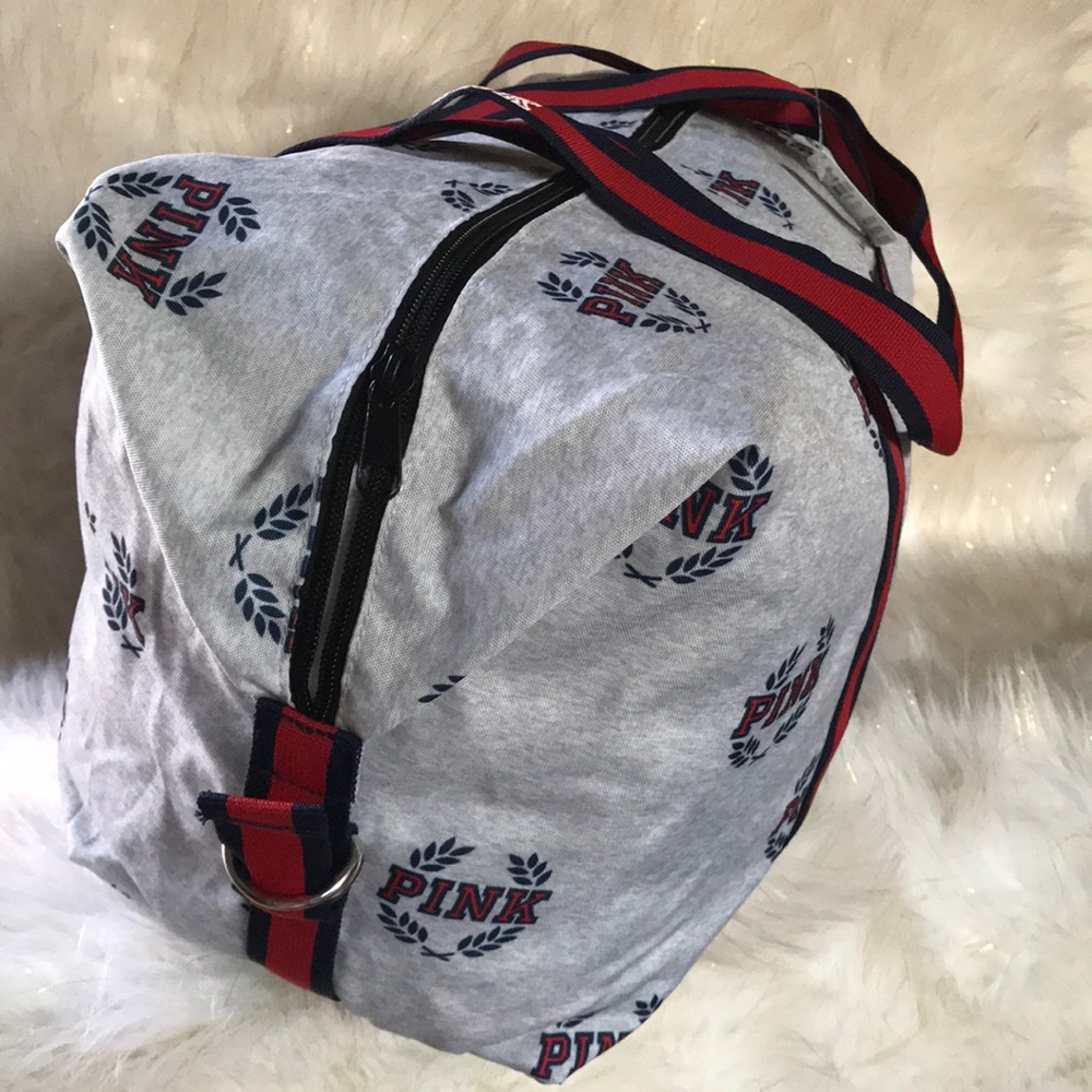 Victoria’s Secret duffel bag - Picture 4 of 5